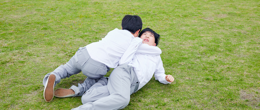 梦见别人打架流血是什么预兆