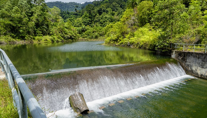 梦见水灾逃难