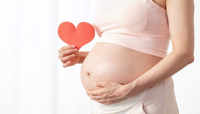 梦见女人生孩子是什么意思 梦见女人生孩子有什么预兆