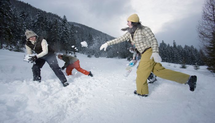 梦见堆雪人是什么意思 梦见堆雪人有什么预兆